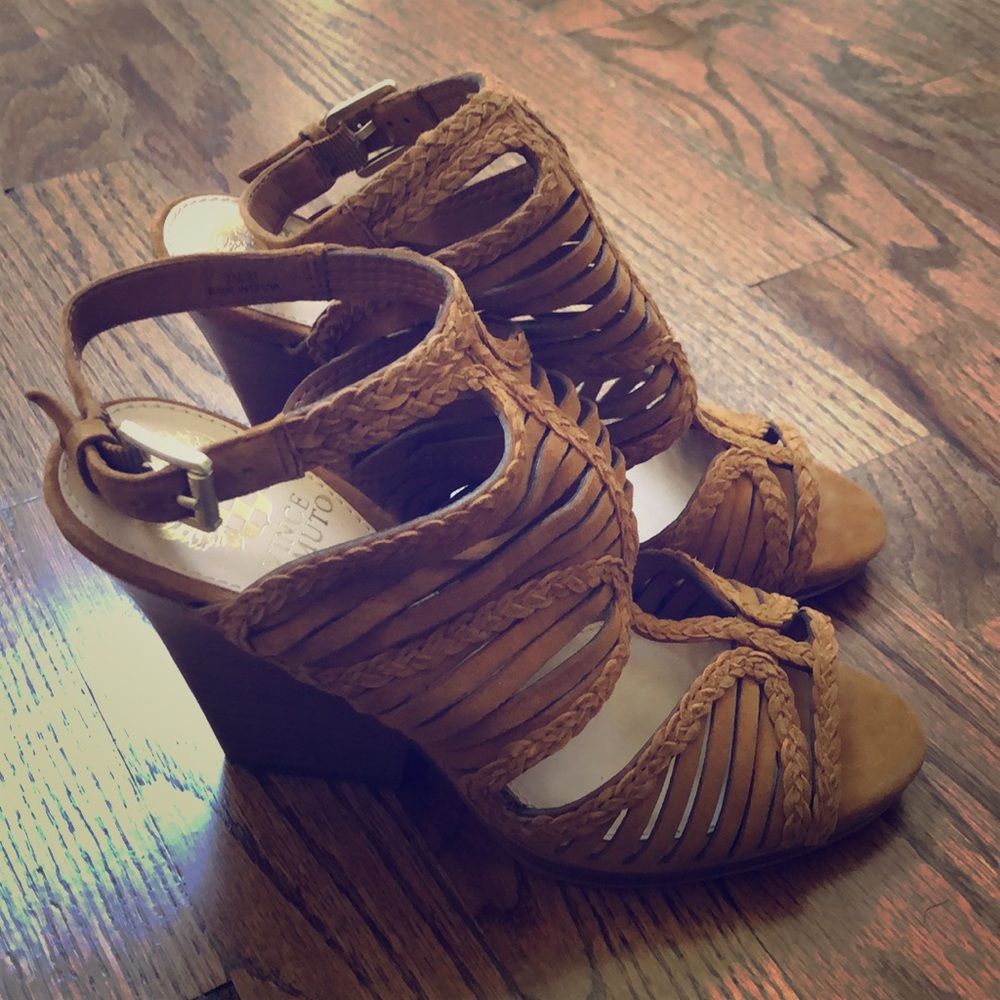 Vince Camuto wedges